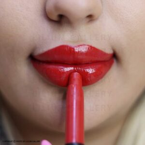 بالم لب یوبه رنگ Red Carrpet _ گالری لیلیوم
