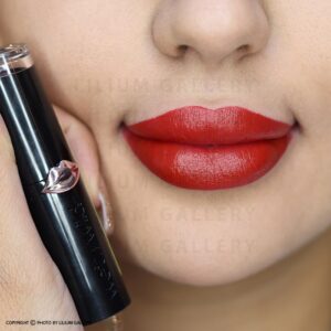 رژ لب مات مگا لست وت اند وایلد رنگ Sasspot Red _ گالری لیلیوم
